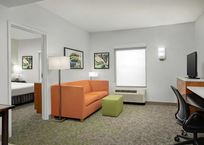 Hotel Home2 By Hilton State Capitol 3*