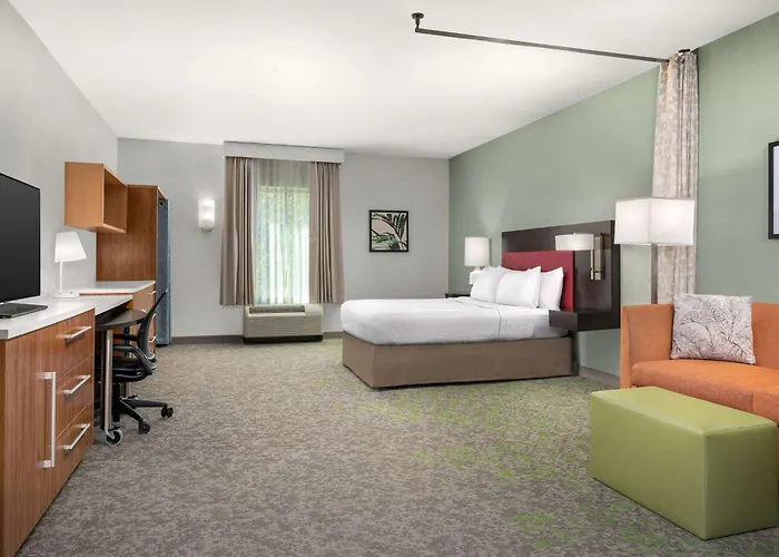 Hotel Home2 By Hilton State Capitol 3*